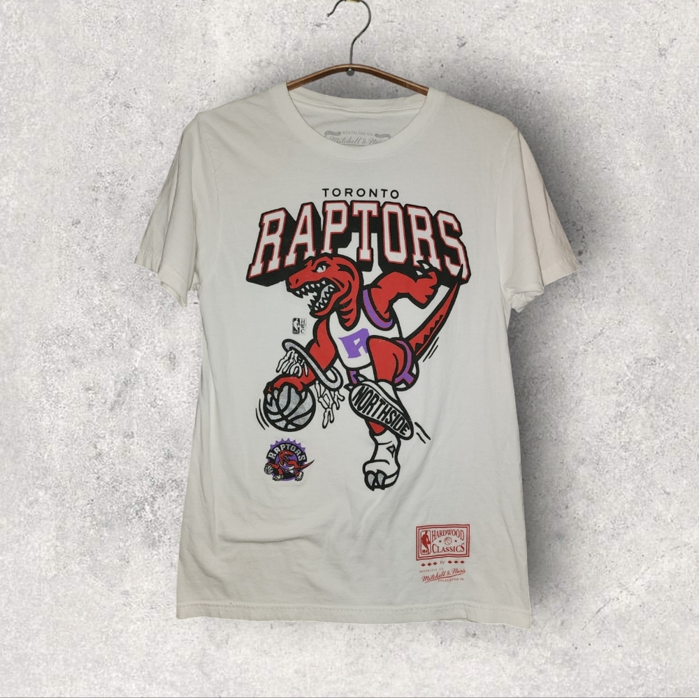 Toronto Raptors Mitchell & Ness Hardwood Classics Graphic Tee Shirt